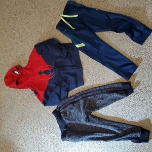 Spiderman size boys 5 + pants